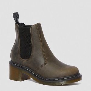Cadence Greenland Heeled Chelsea Boots